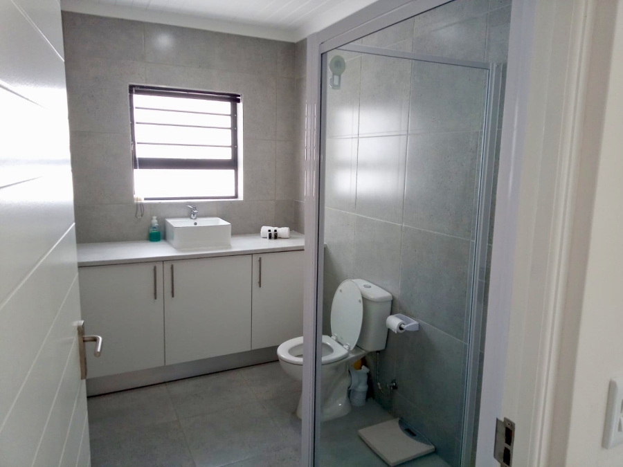 2 Bedroom Property for Sale in Harbour Heights Western Cape